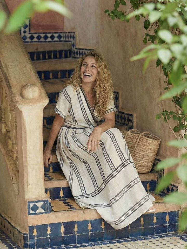 Thalassa | Robe midi à manches courtes