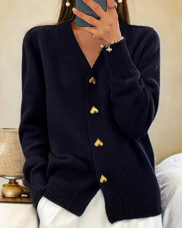 Pull Ouvert à Boutons Cœur